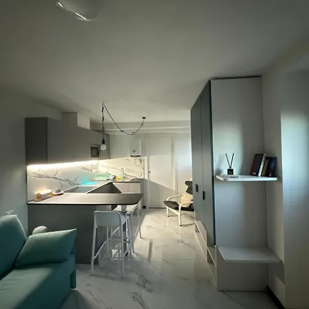 Cozy Studio In Lägenhet