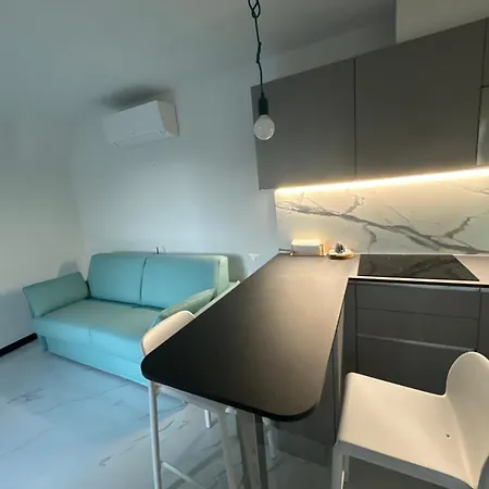 Cozy Studio In